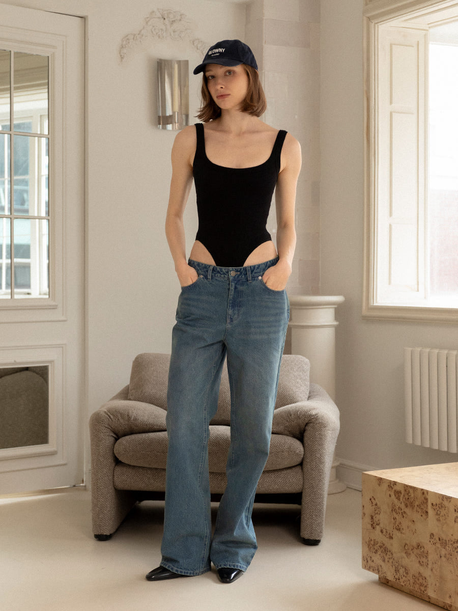 G SCOOP NECK BODYSUIT