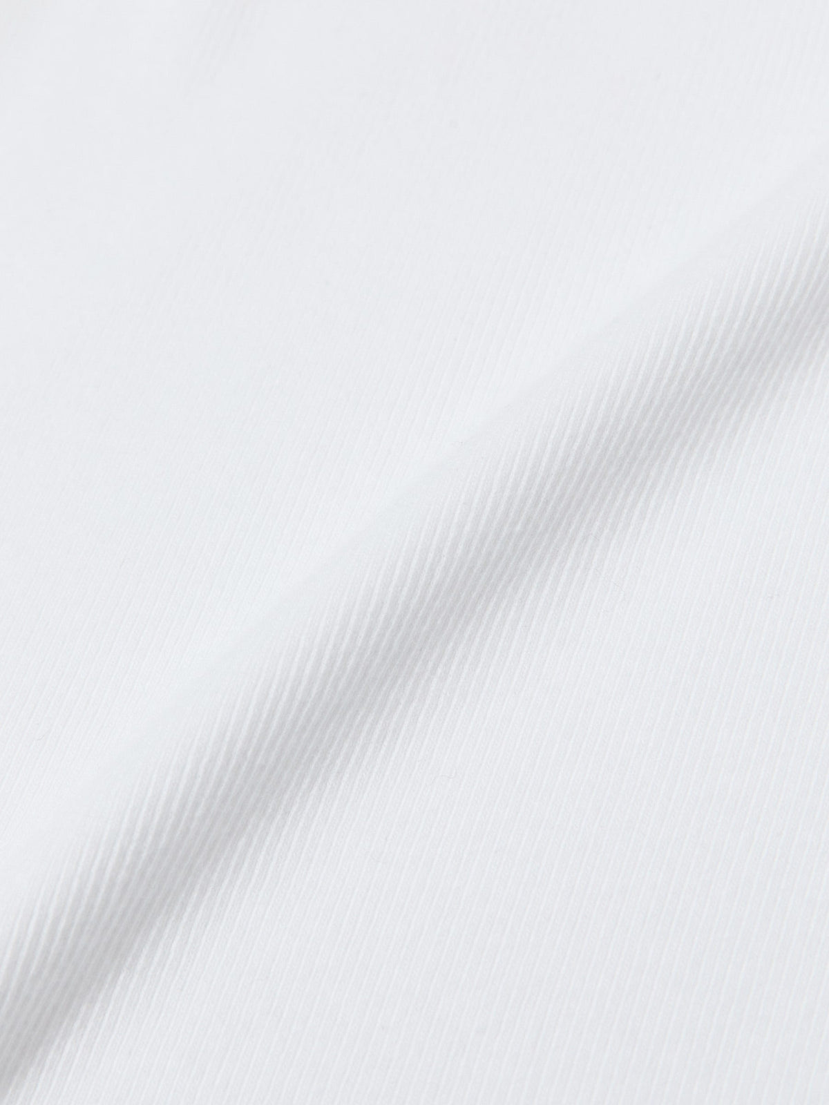 G FINE STRAP CAMISOLE