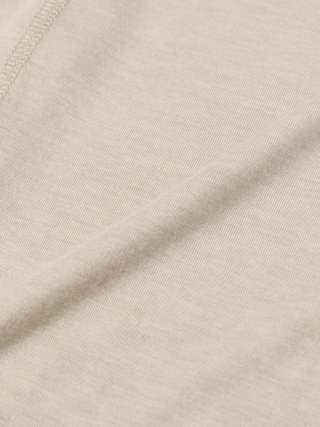 G BUTTON LONG SLEEVE