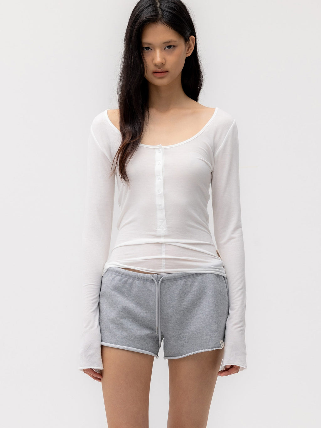 G BUTTON LONG SLEEVE