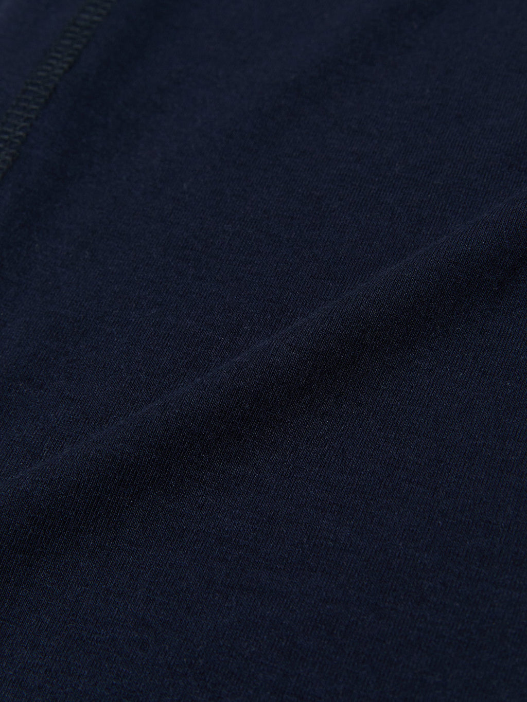 G BUTTON LONG SLEEVE