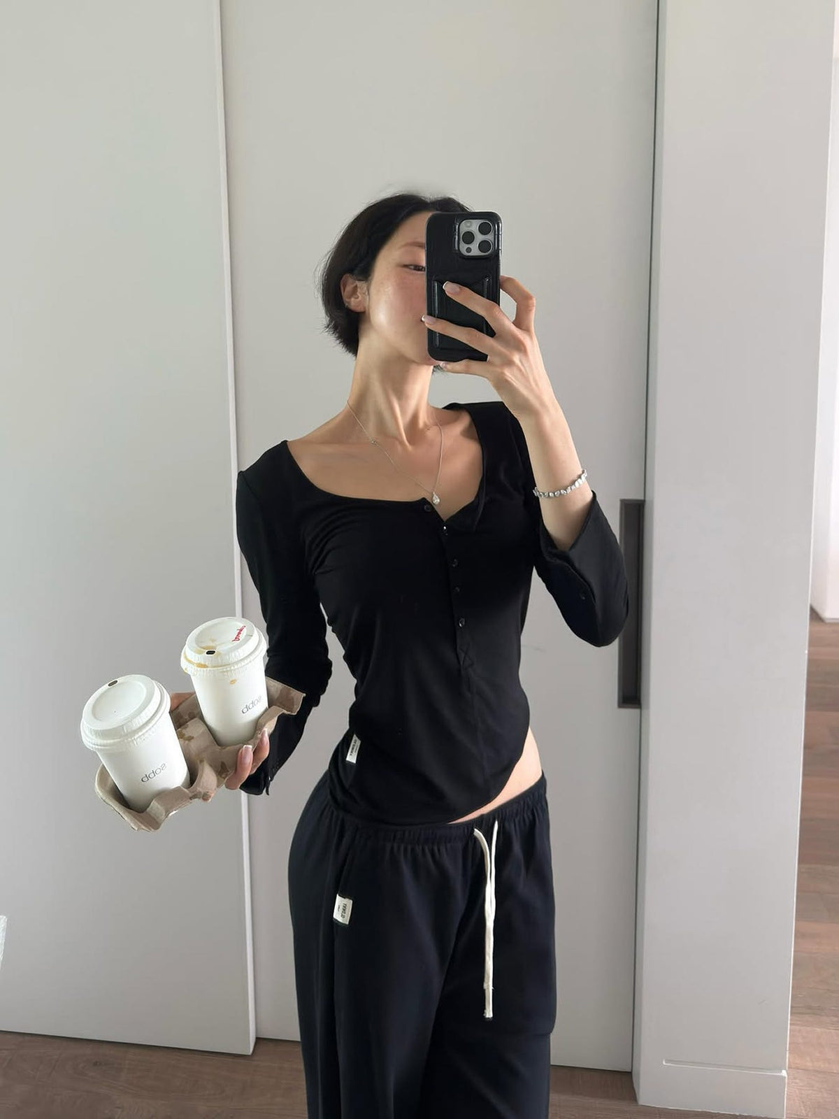G BUTTON LONG SLEEVE