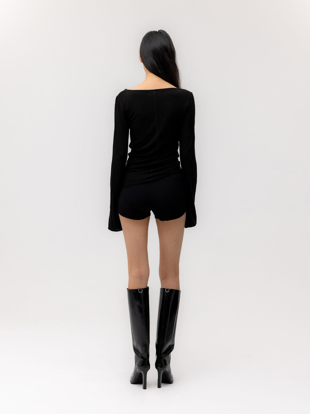 G BUTTON LONG SLEEVE