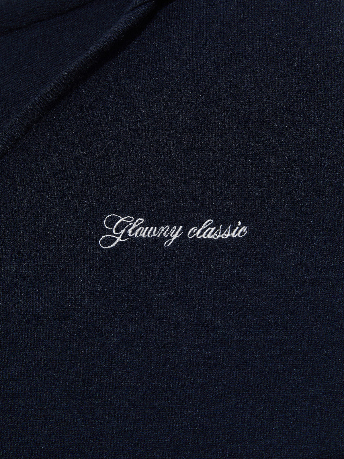 G HUG V-NECK KNIT HOODIE