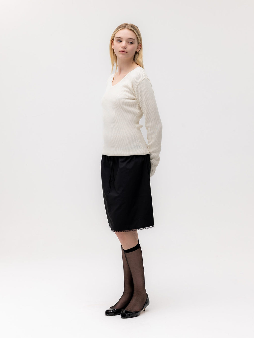 G CLASSIC RIB V-NECK KNIT