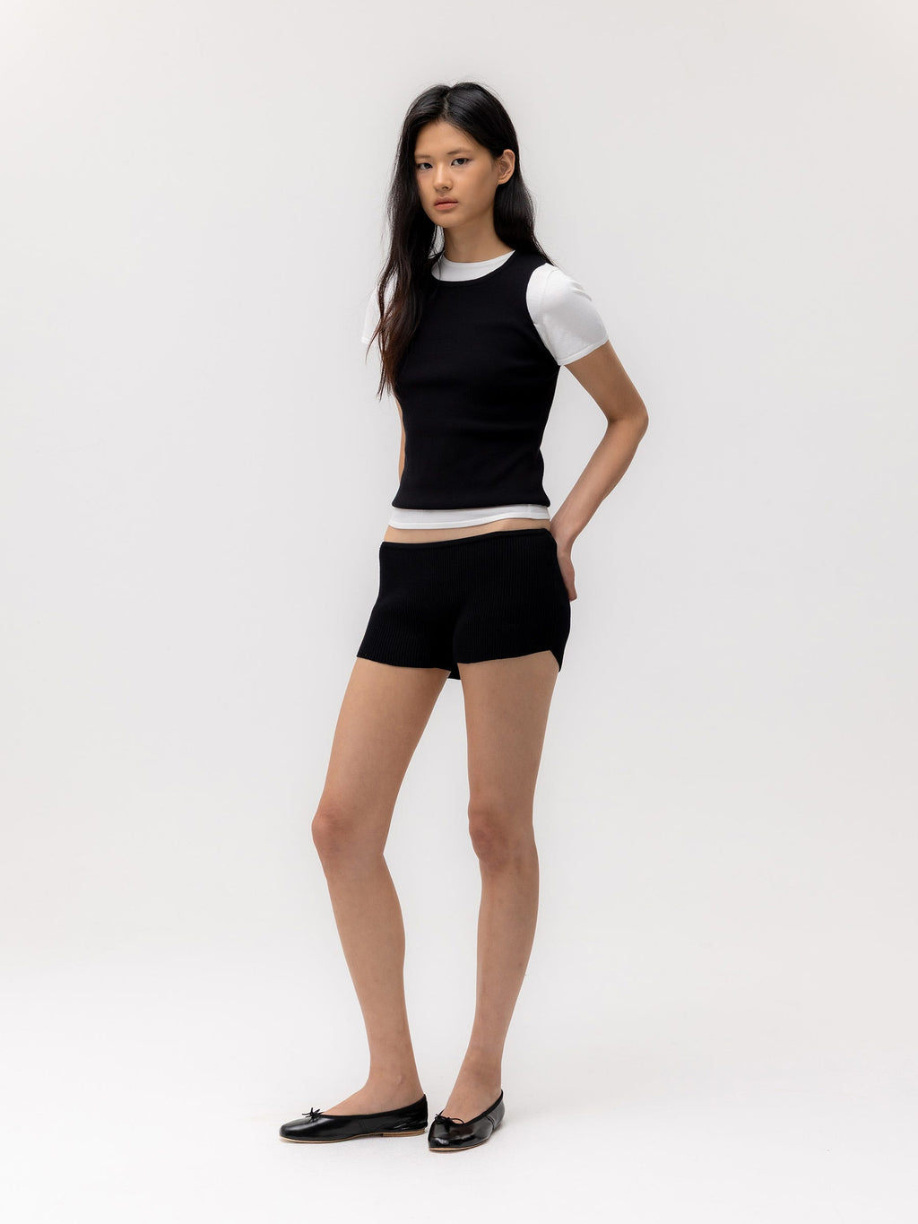 G REST KNIT SLEEVELESS