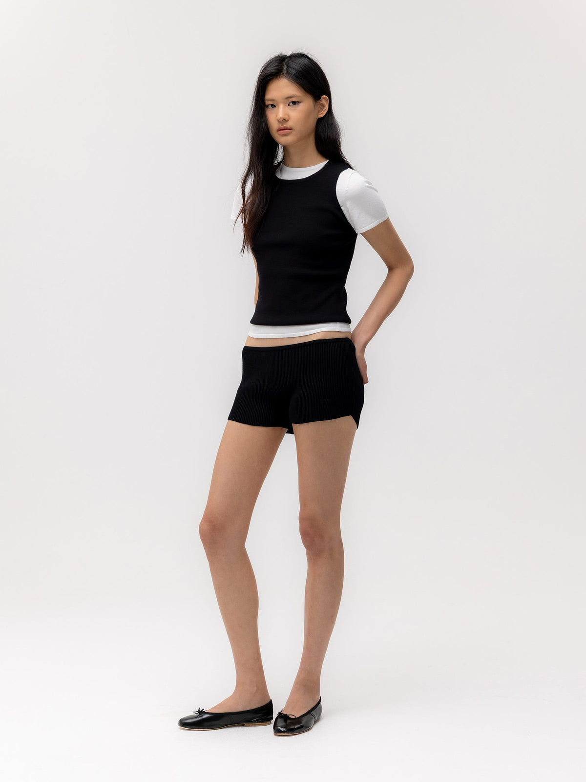 G REST KNIT SLEEVELESS