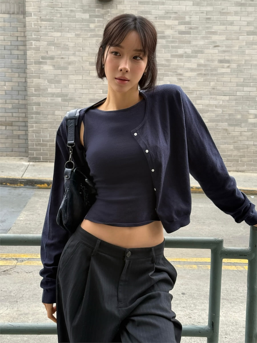 G KNIT SLIT SLEEVELESS TOP