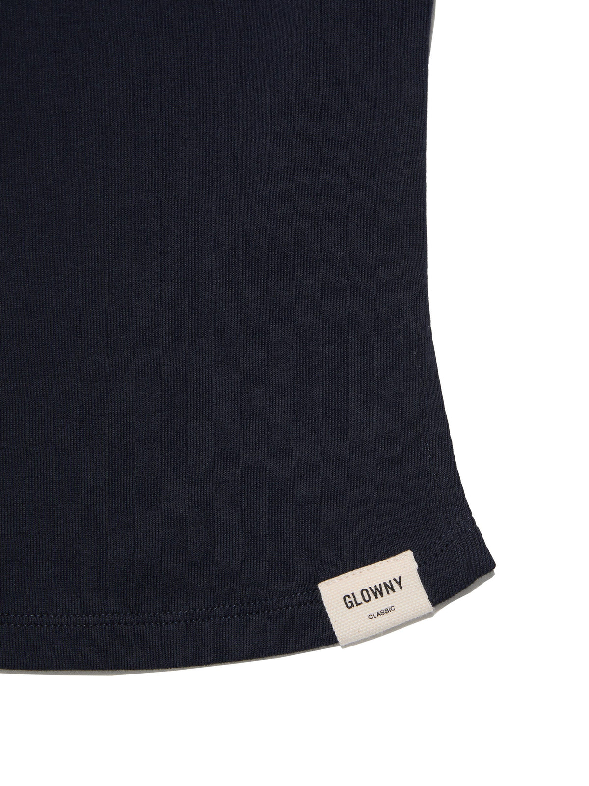 G SLIT SLEEVELESS TOP